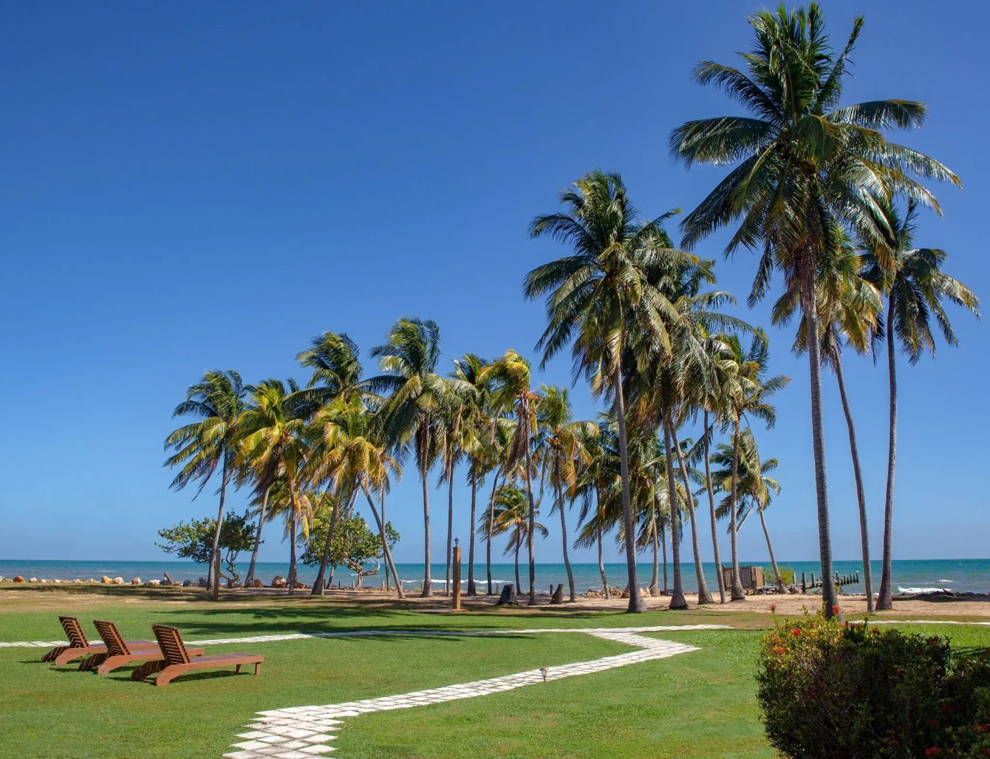 Pelican Beach Resort