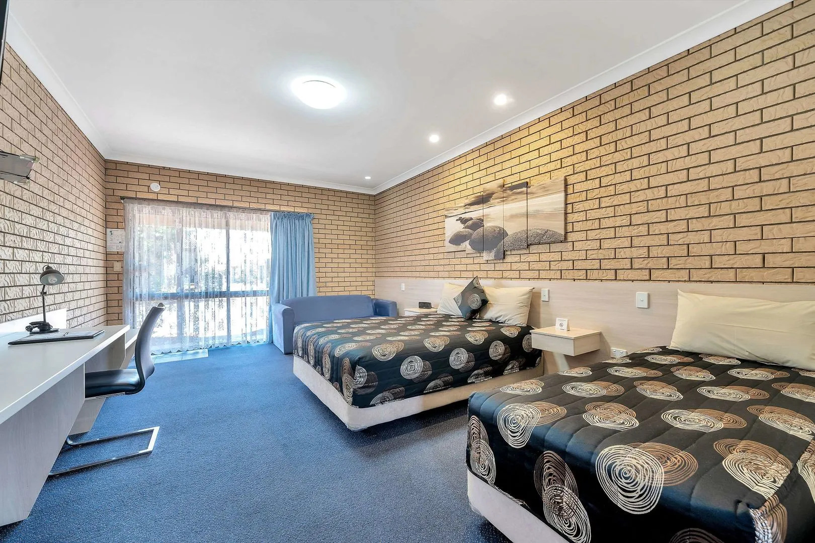 Warwick Settlers Inn