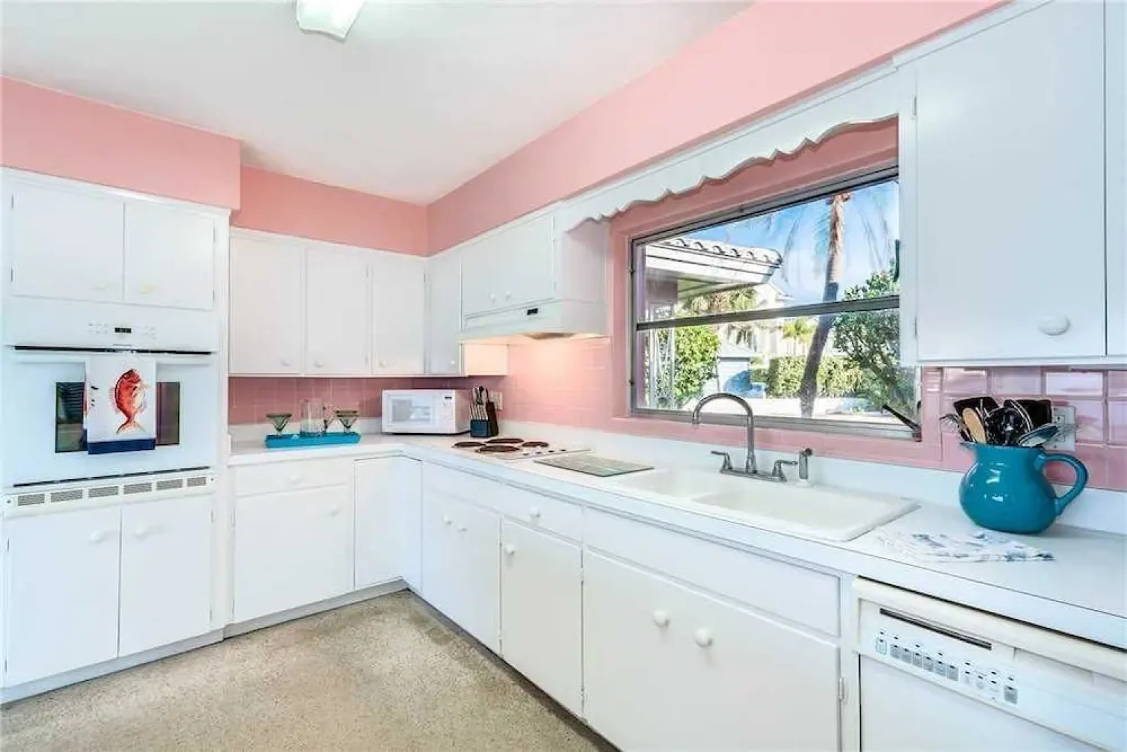 Bayside 294 - Three Bedroom Condo