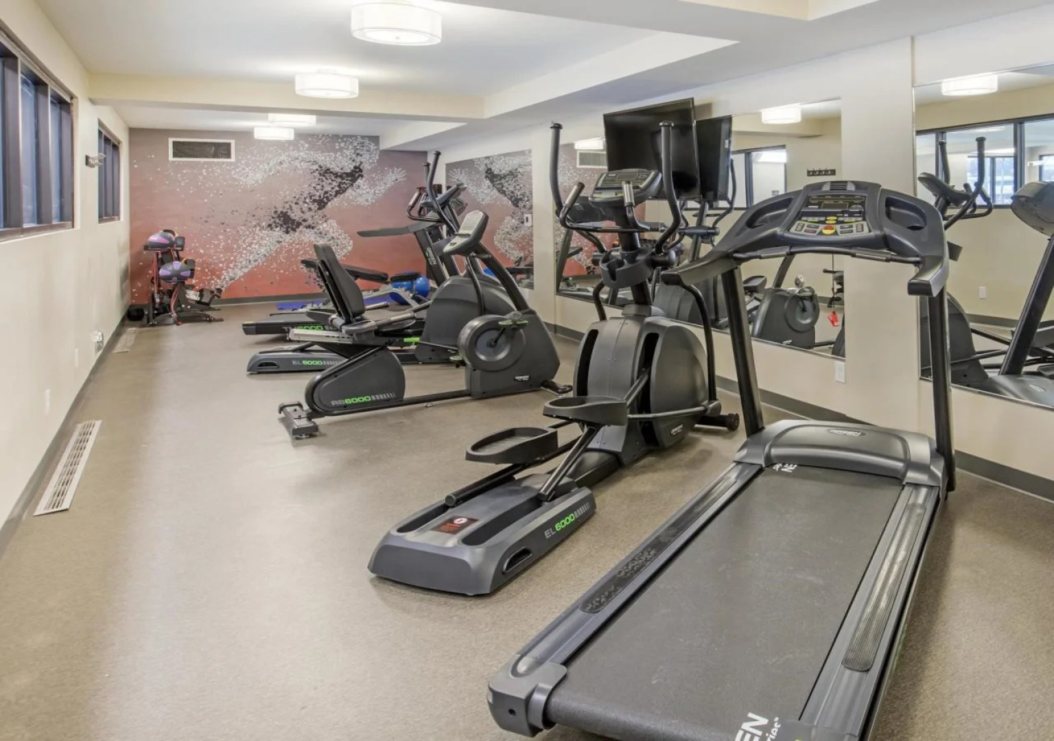 Country Inn & Suites by Radisson, Grandville-Grand Rapids West, MI