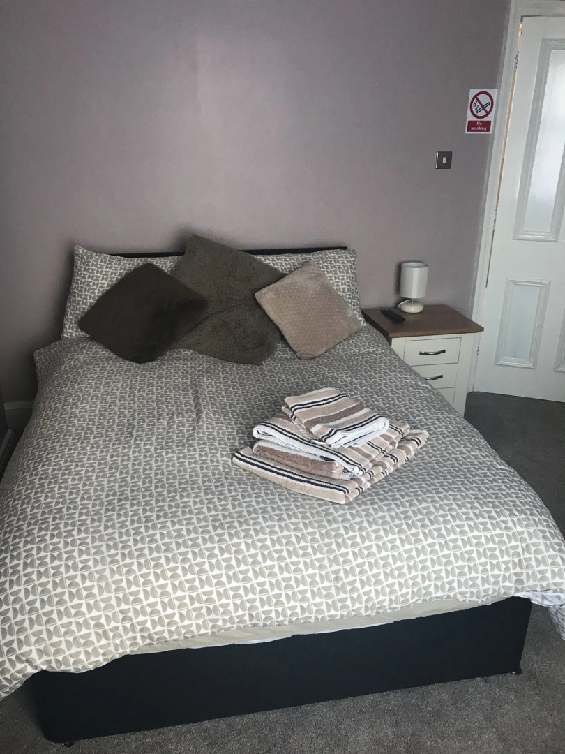 Holystone Bar and Restaurant