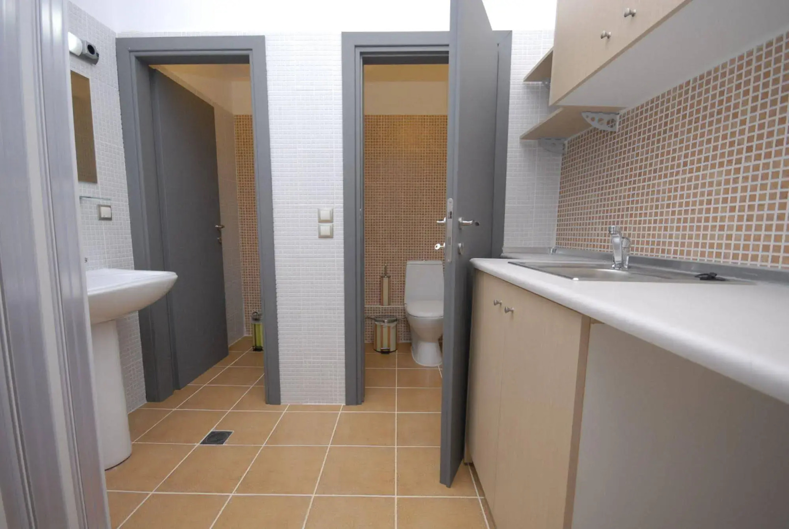 RentRooms Thessaloniki