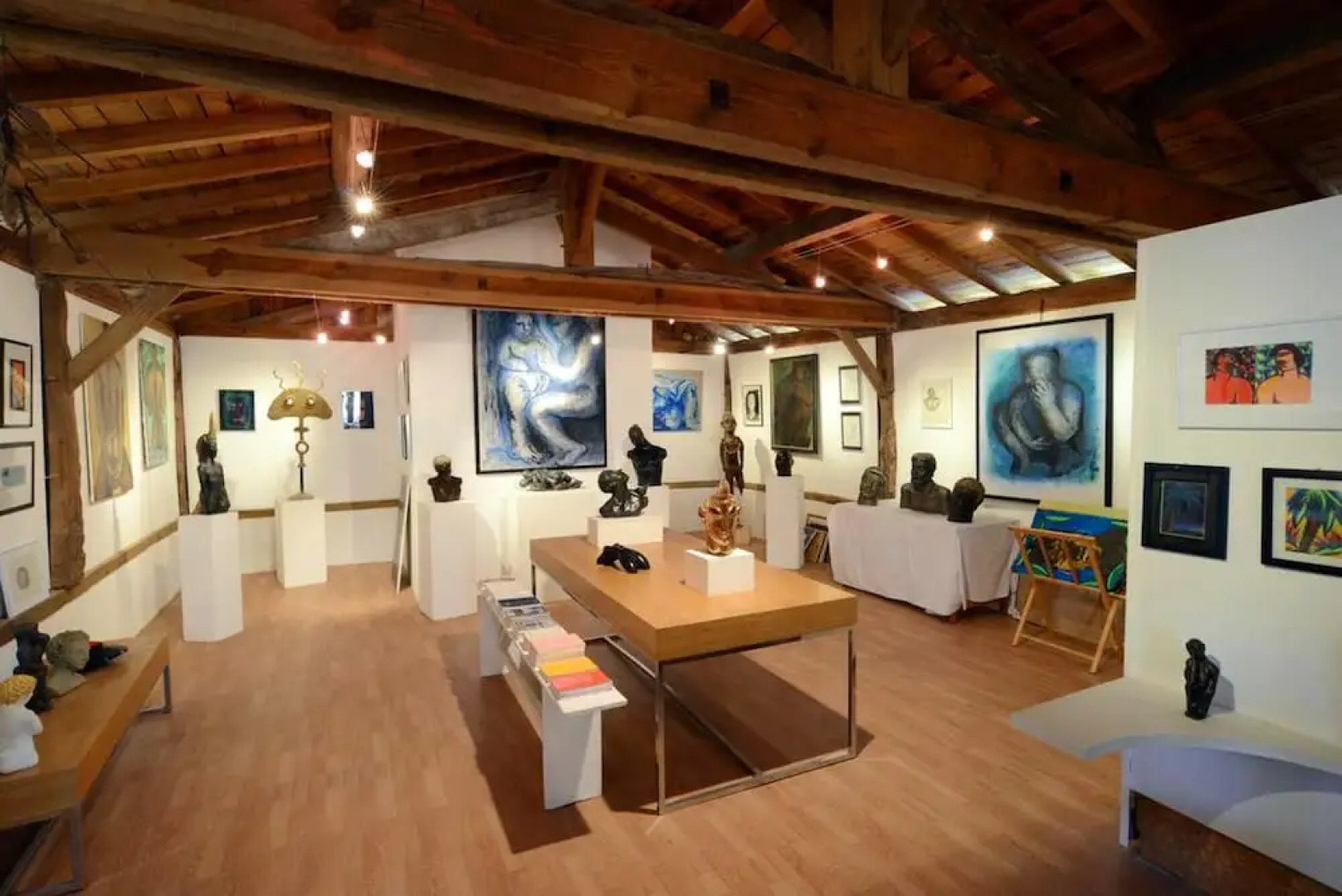 House With 4 Bedrooms in Callen, With Furnished Garden and Wifi