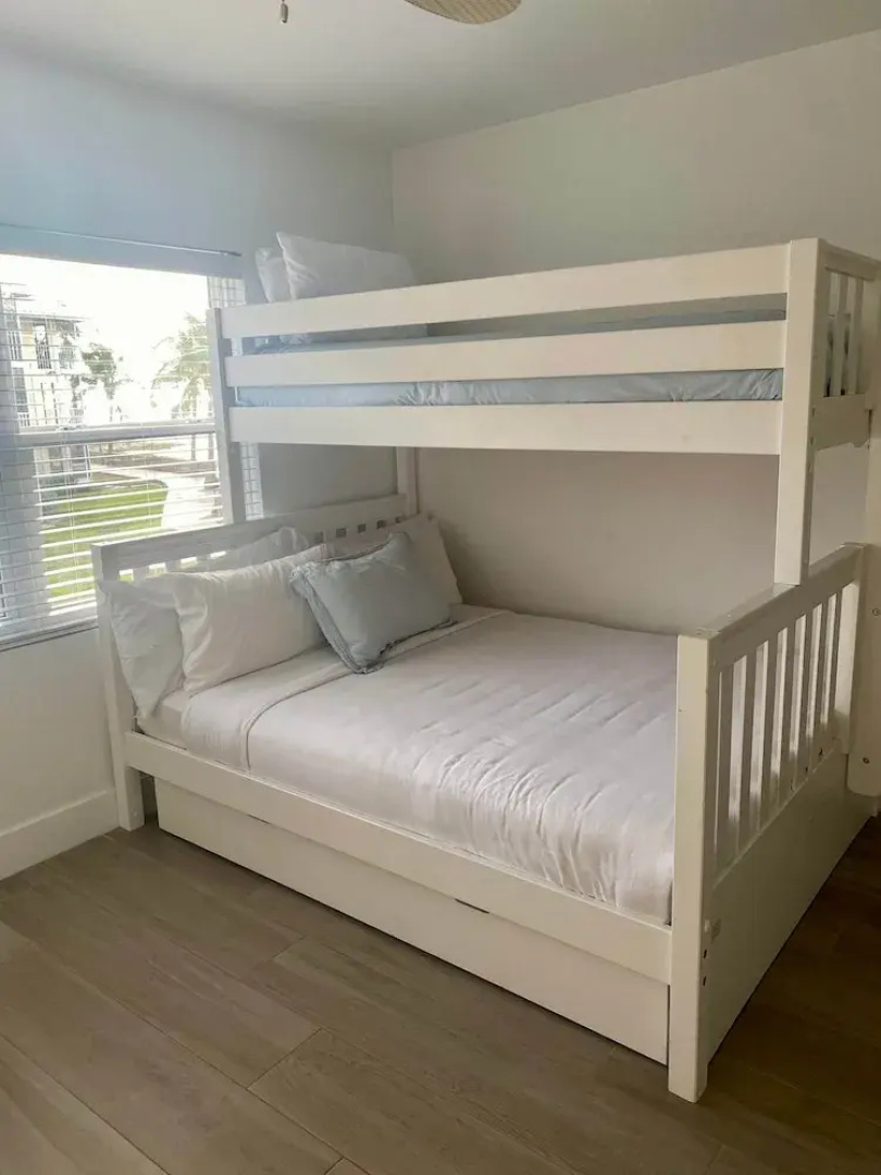 Modern Comforts in Paradise Tamarind Bay 3-bed 2-bath