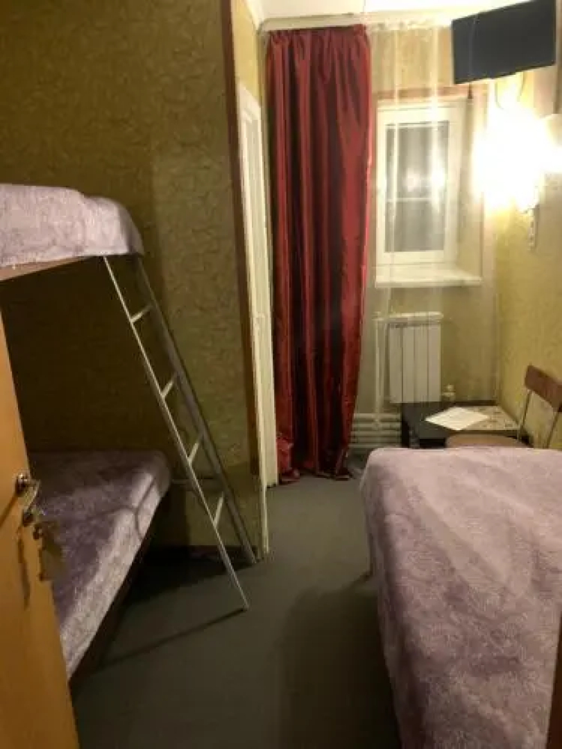 F1 Motel