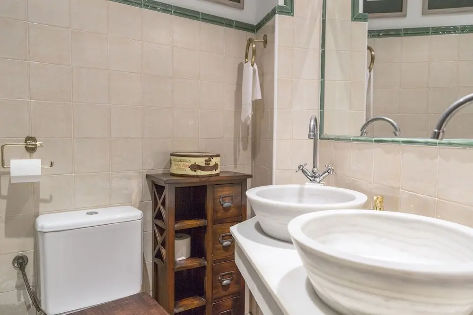 Mafloras Suites El Bosque