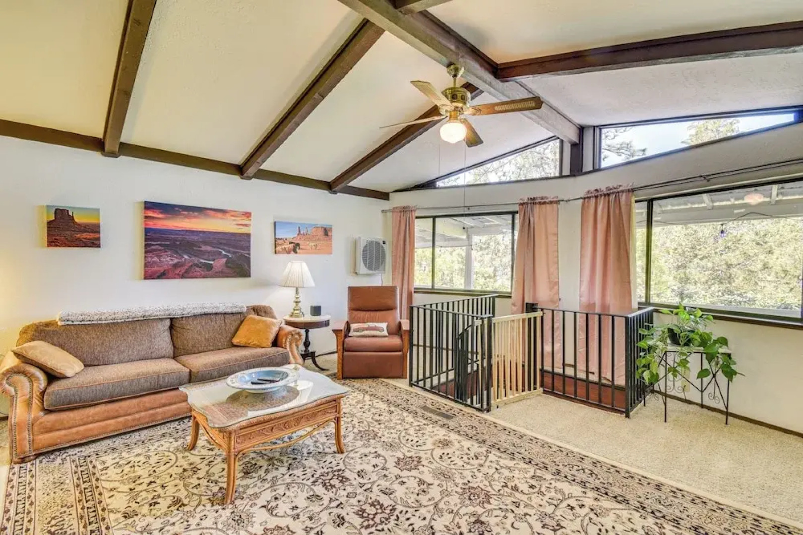 Peaceful Groveland Home w/ Deck + Fire Pit!