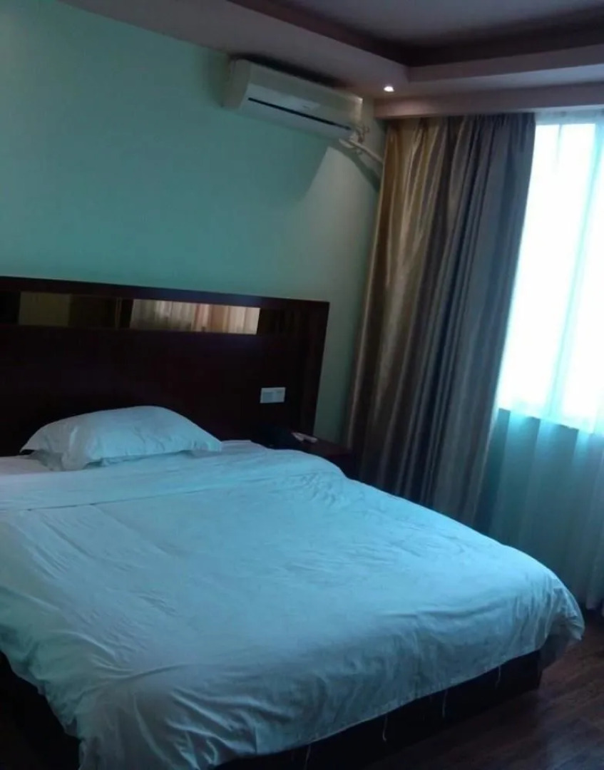 Zhanjiang Joyful Hotel