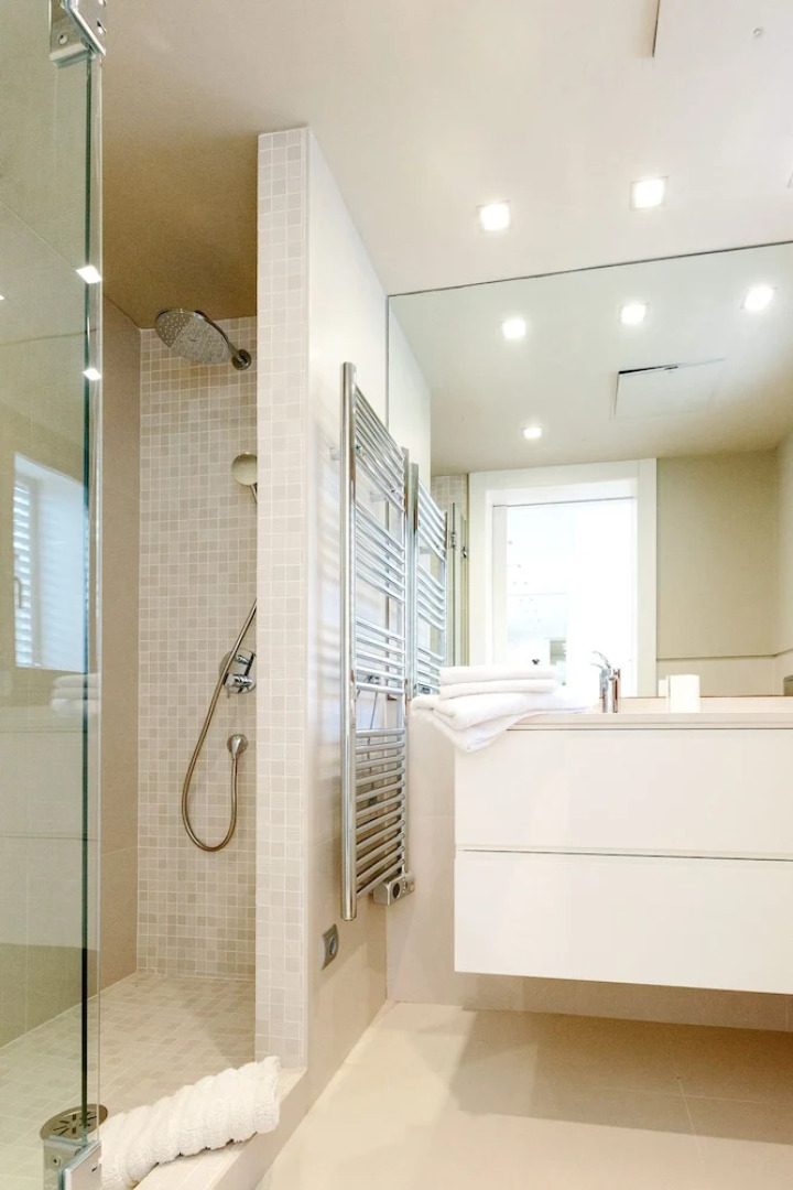 Sea Front Luxurious Villa