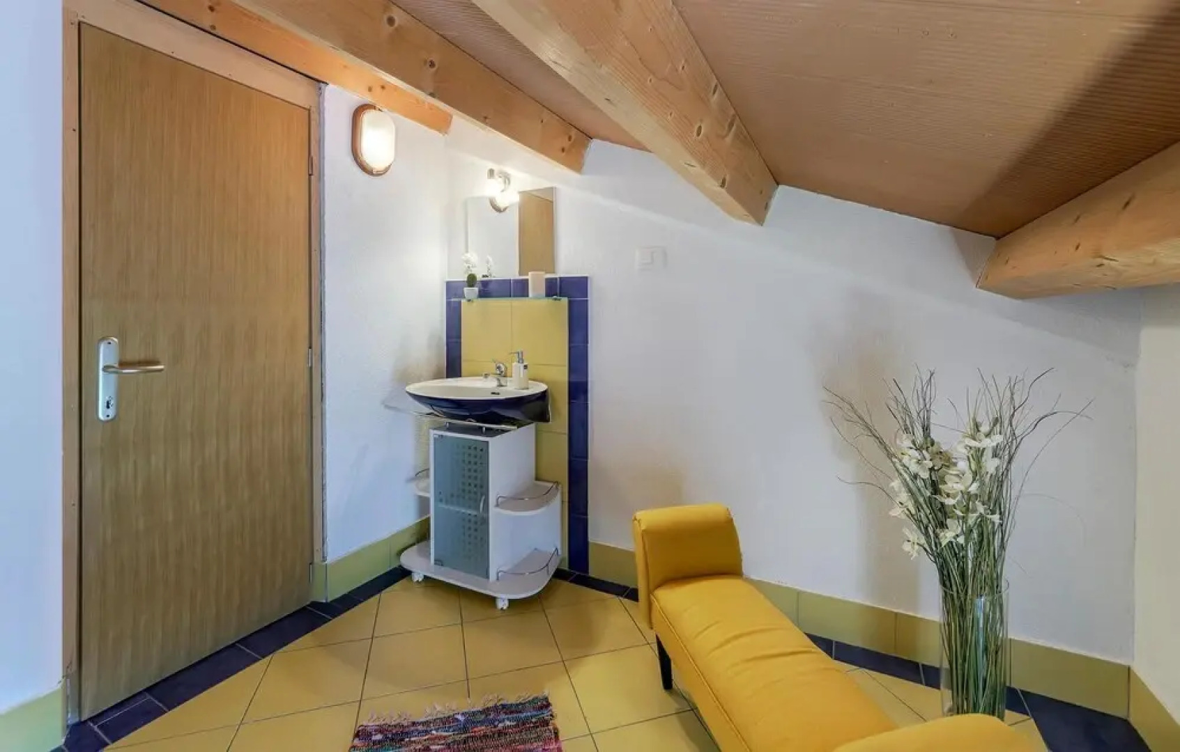 Stunning Home in Labin With 4 Bedrooms and Wifi