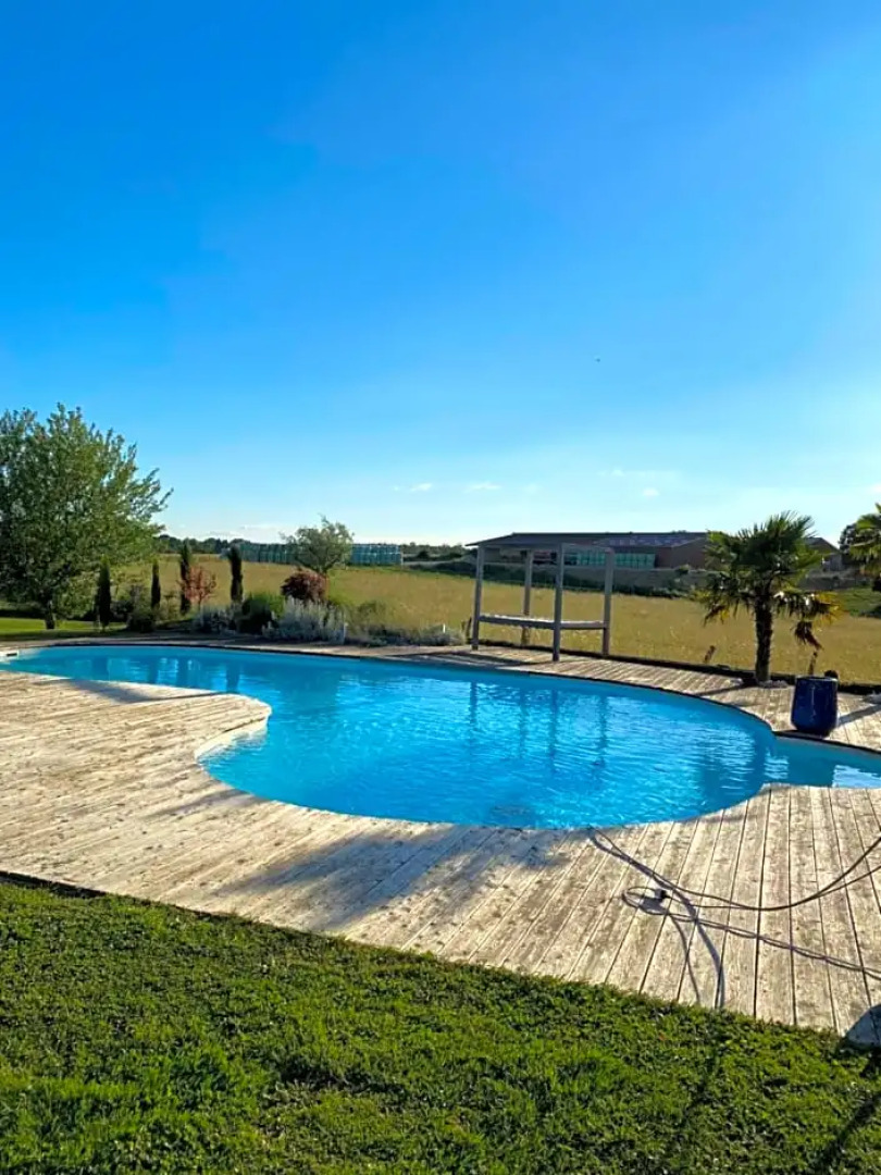 Agréable chambre d’hôte calme avec piscine