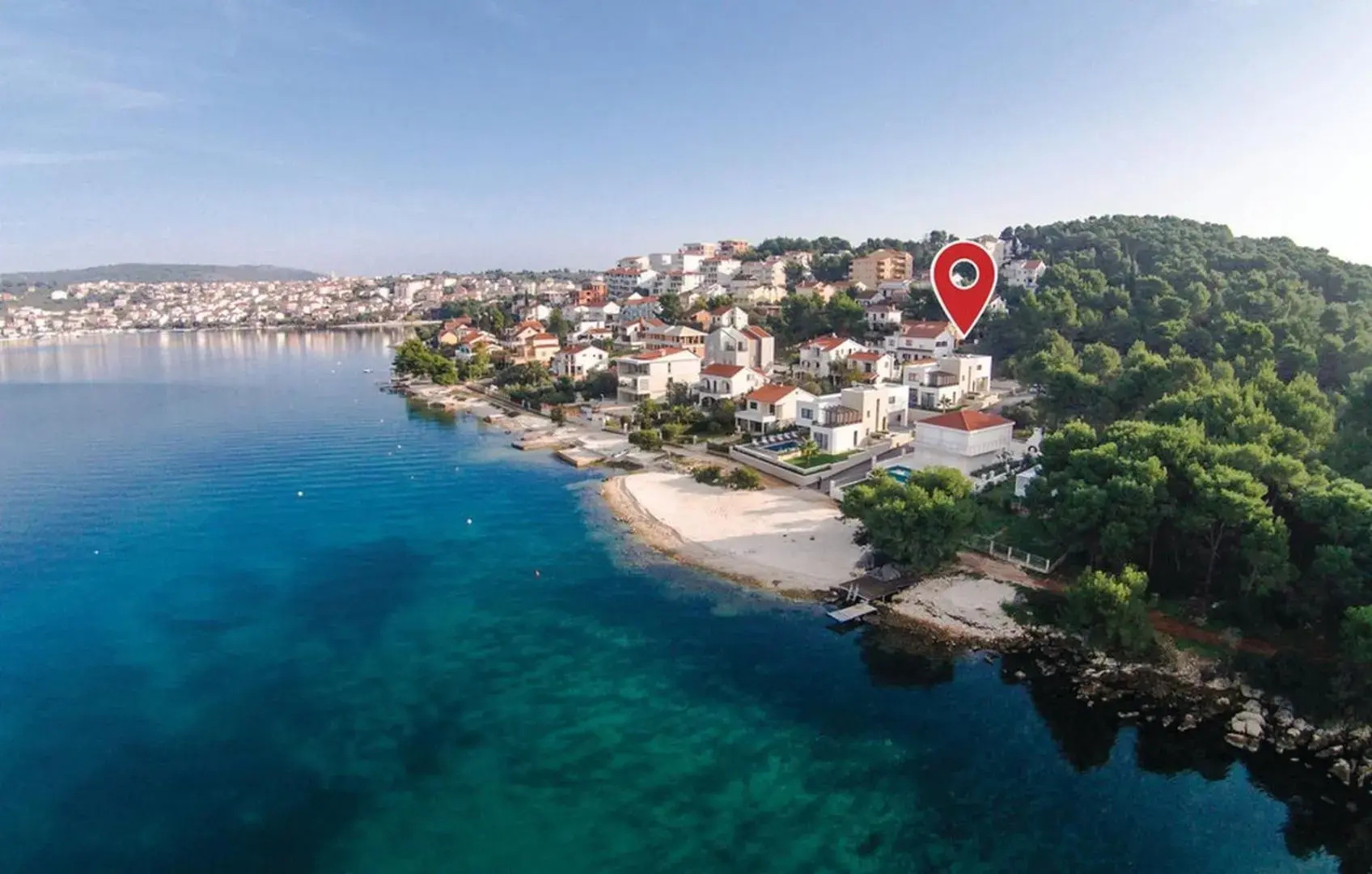 Luxury Beachfront Villa Trogir 2 with private pool, jacuzzi and gym at the beach on Ciovo - Okrug Gornji