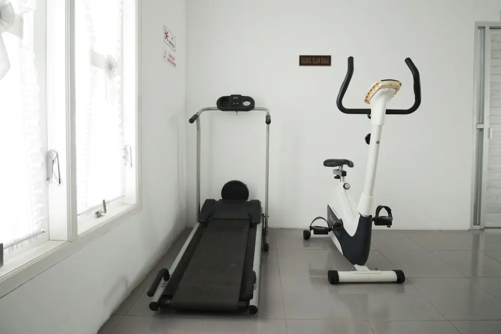 Hotel O Bandar Lampung Near Gor Saburai Formerly Omah Anakku