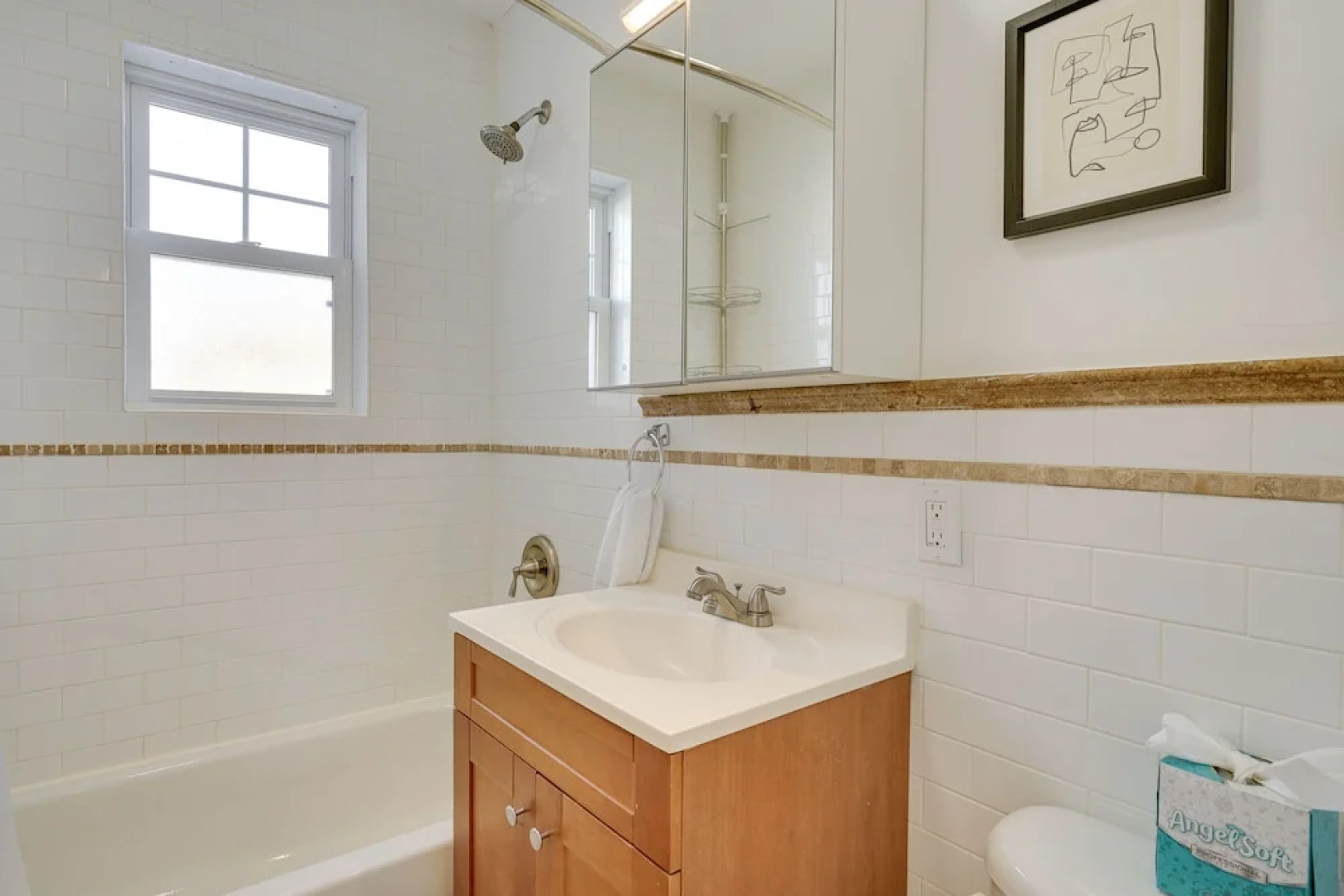 Asbury Park Condo < Half-mi to Beach & Boardwalk!