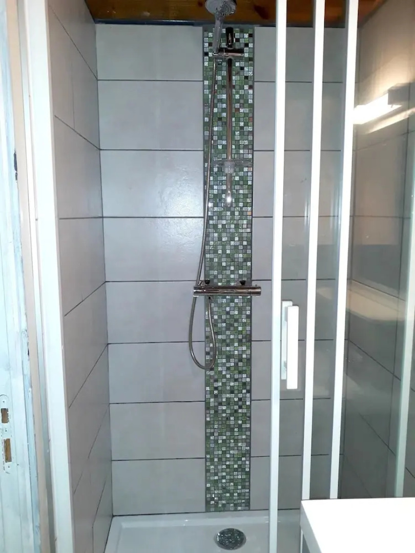 House With one Bedroom in Ablon, With Enclosed Garden - 7 km From the