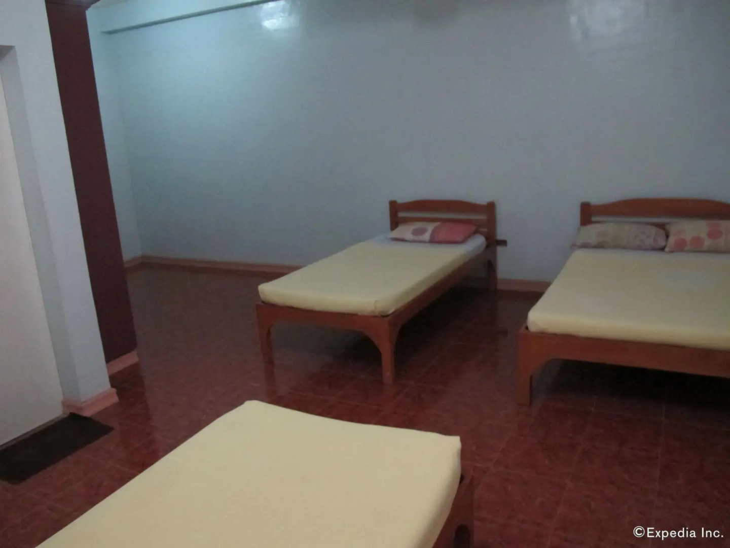 Pere Aristo Guesthouse