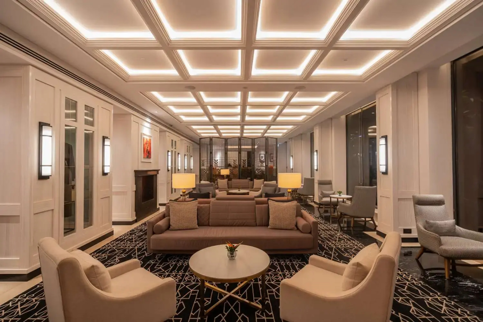 Kwetu Nairobi, Curio Collection By Hilton