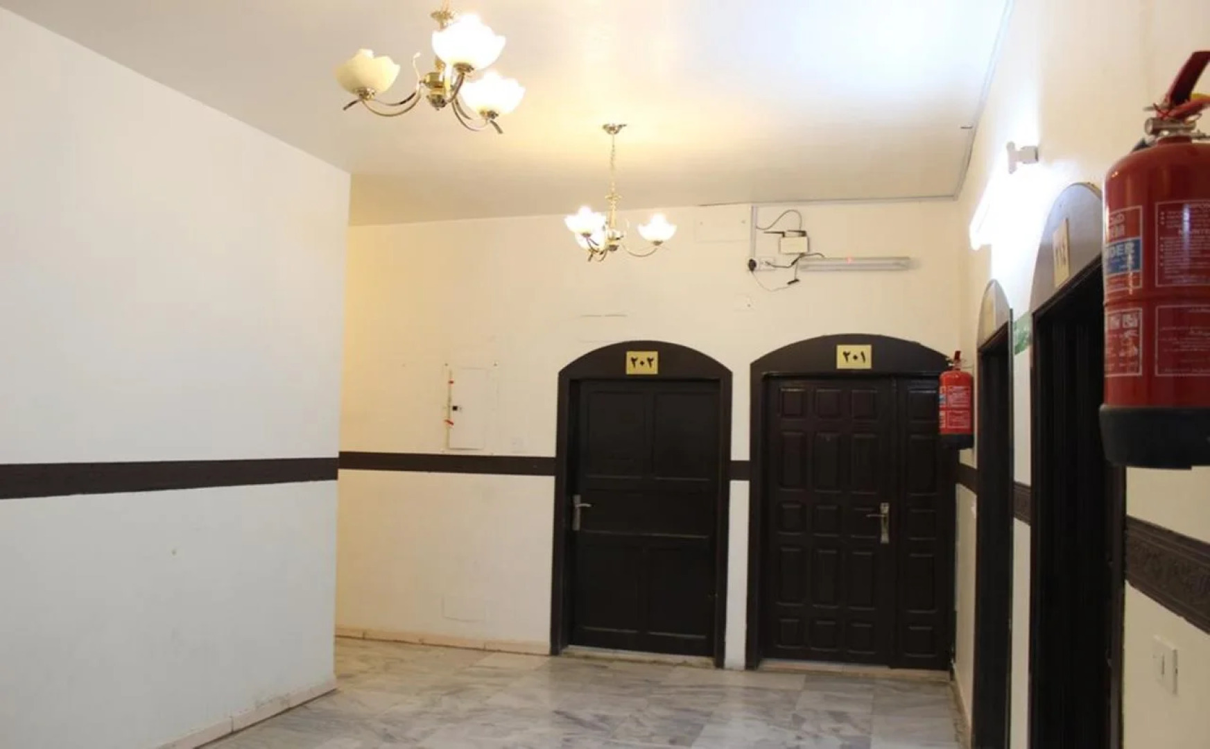 Al Eairy Furnished Apartments Al Baha 4