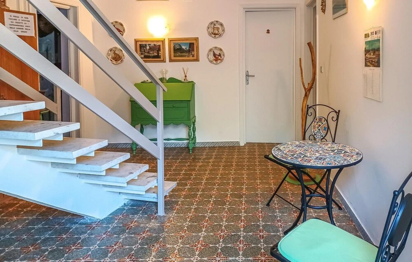 Stunning Home in Villa San Giovanni With 4 Bedrooms and Wifi