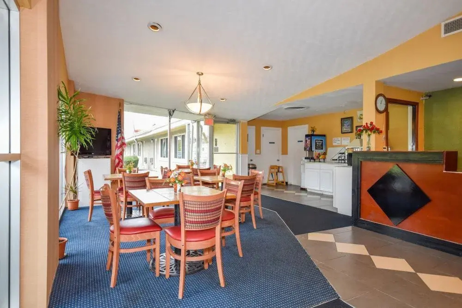 Monticello Inn Framingham