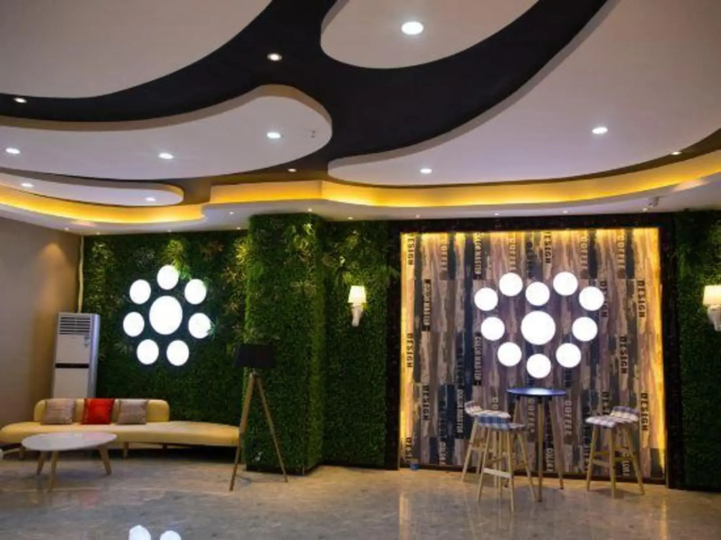 Milan hotel