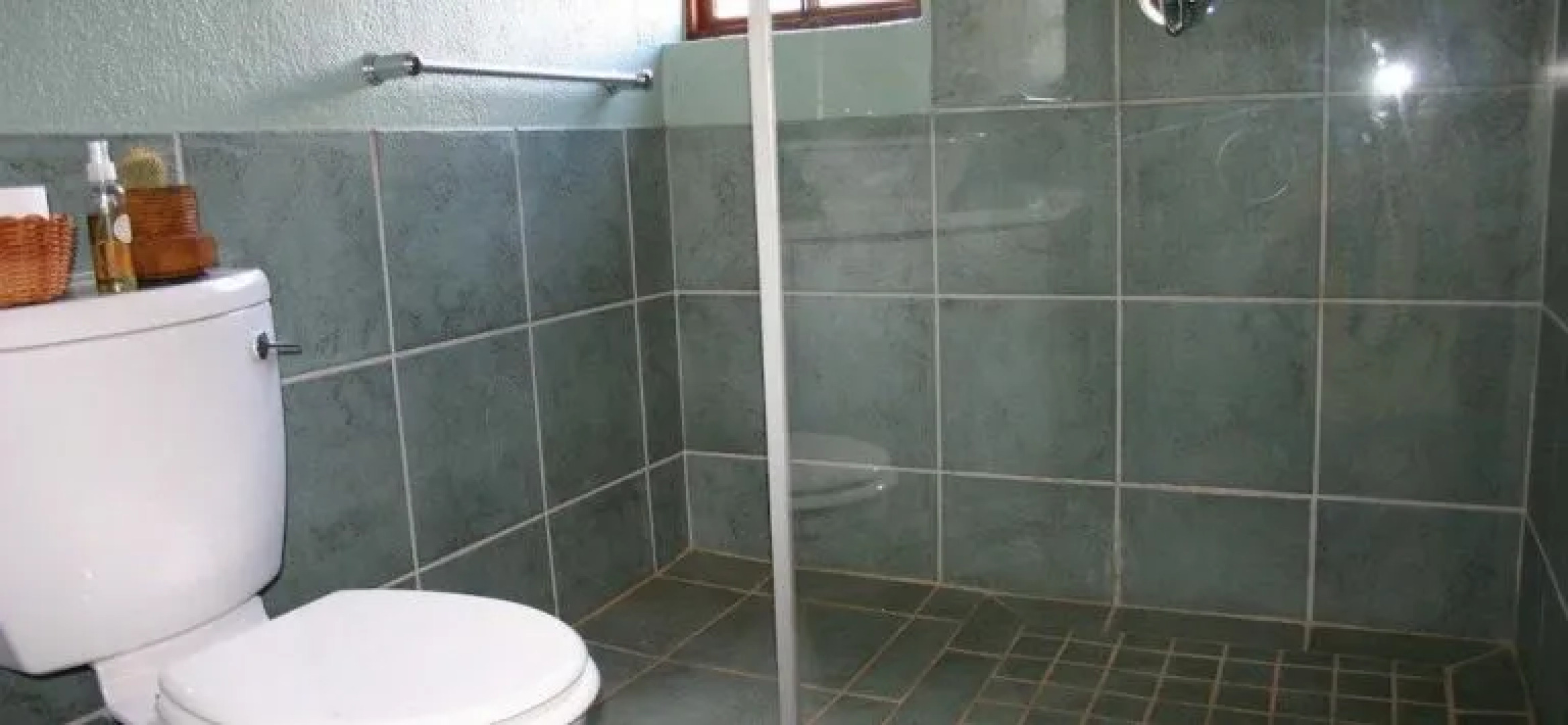 Insimbi Bed  Breakfast