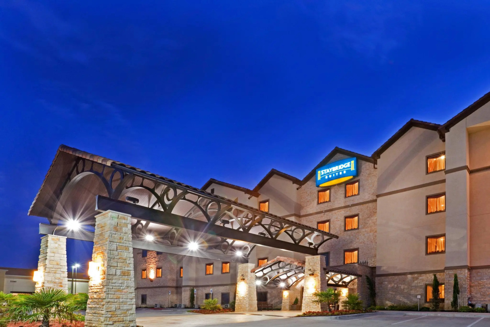 Staybridge Suites DFW Airport North by IHG