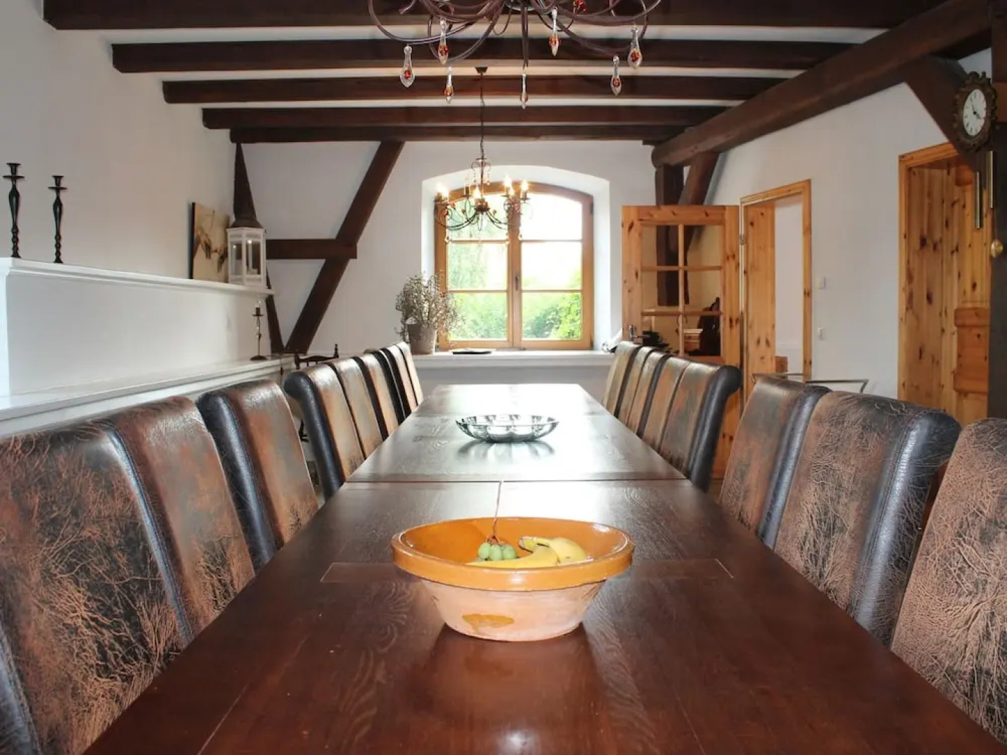 Gutshaus in Gressow mit Teich