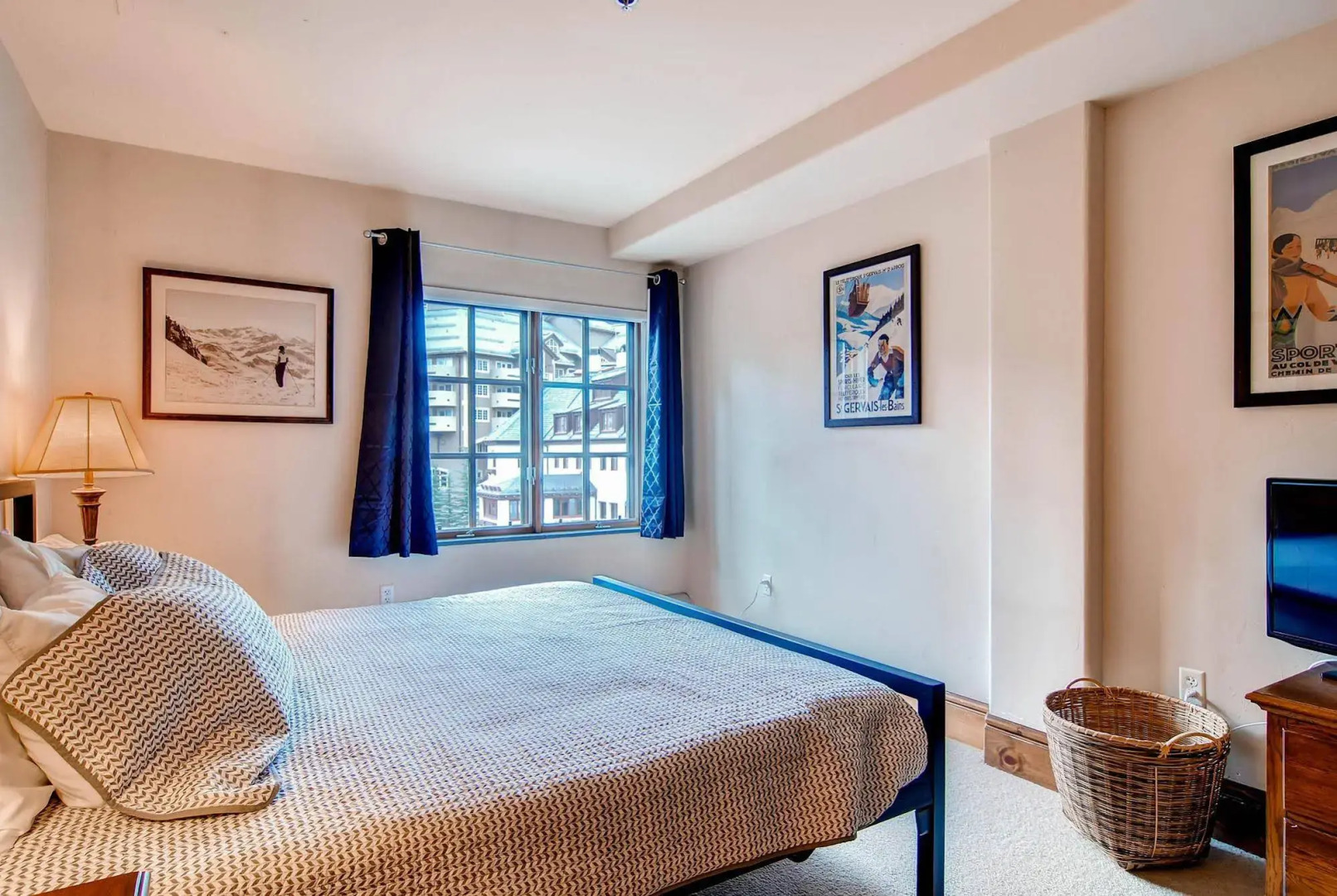 Market Square by East West Hospitality