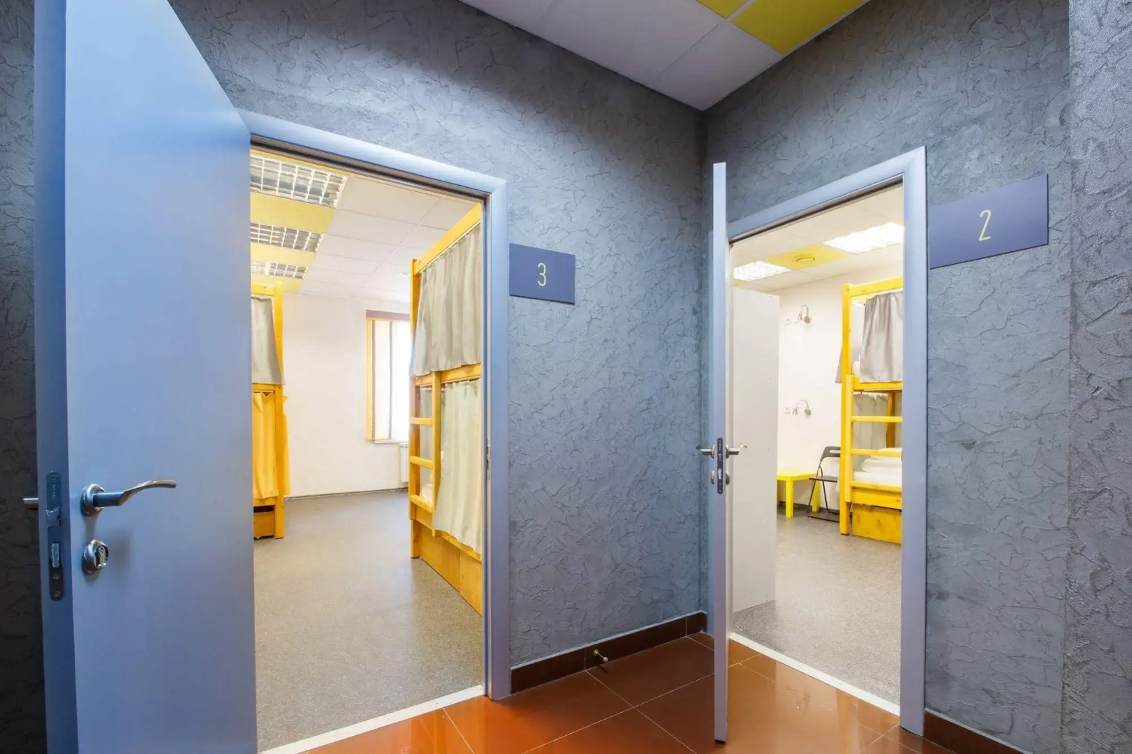 Eightrays Hostel