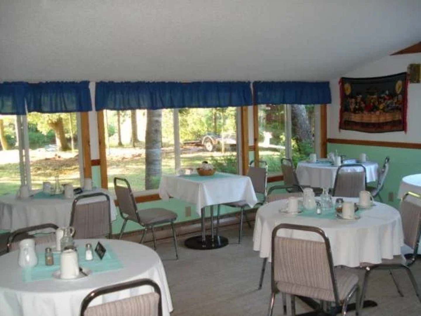 Agia Maria Inn & Resort