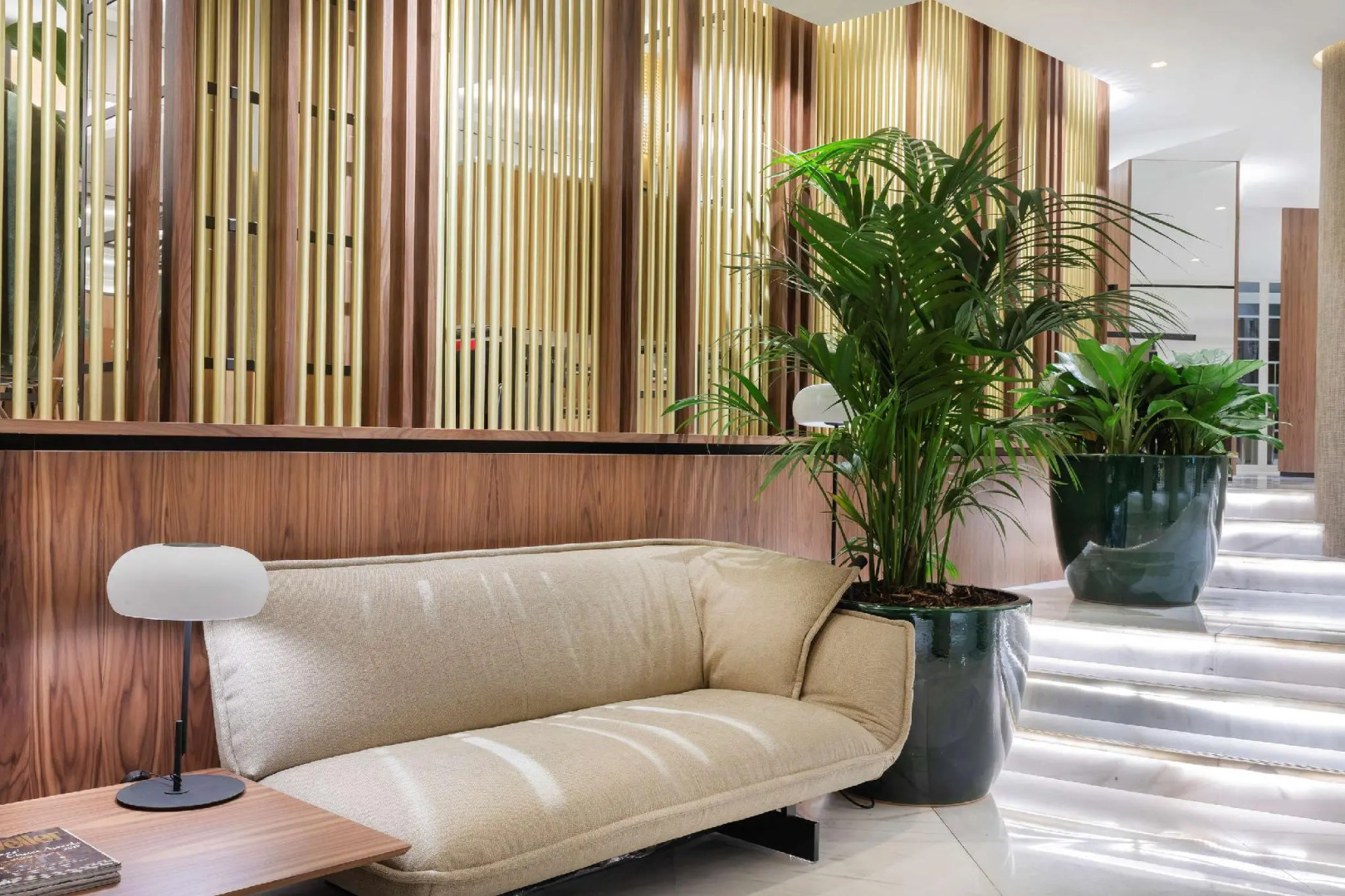 Melia White House Apartments