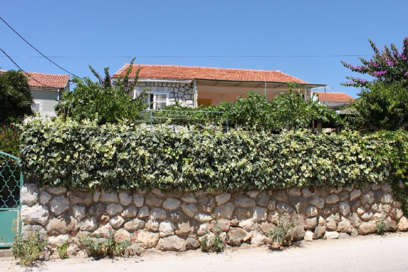 Room Mare - economy rooms: R3 Sucuraj, Island Hvar