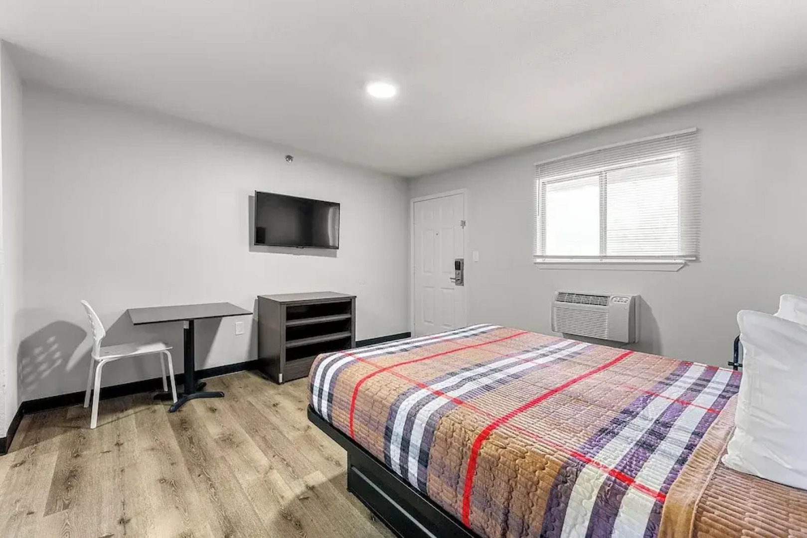 Southern Suites Forest Park