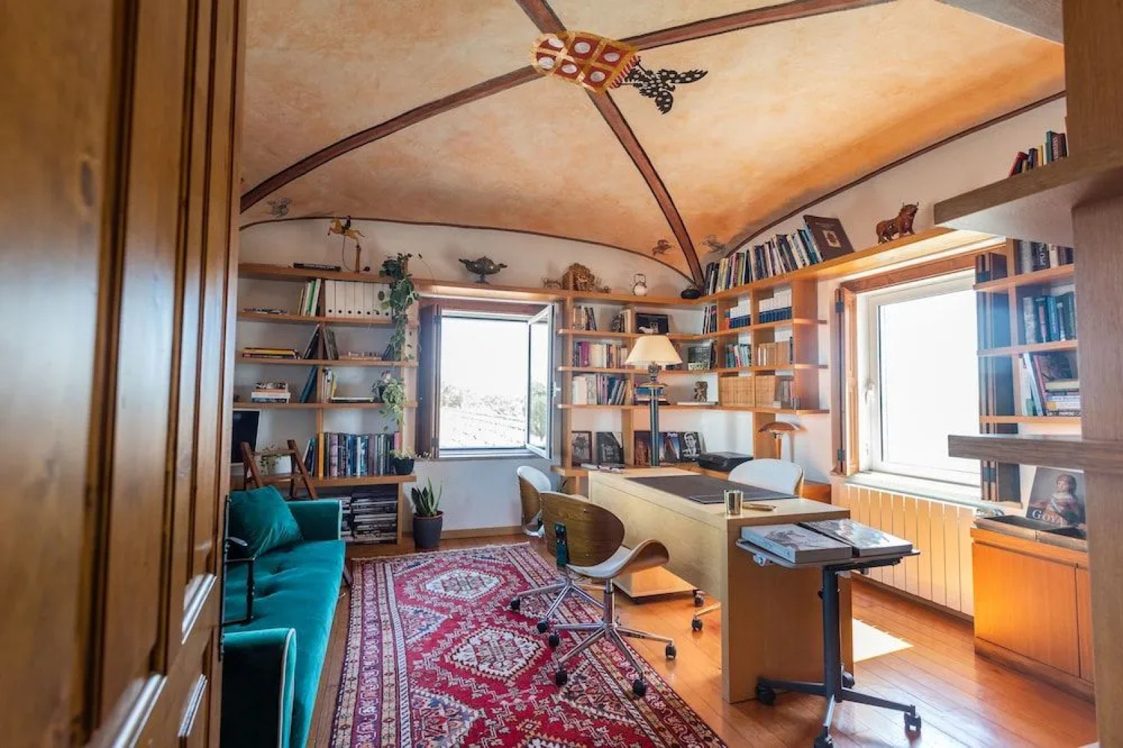 Rosa Estates The Farmhouse & Stables