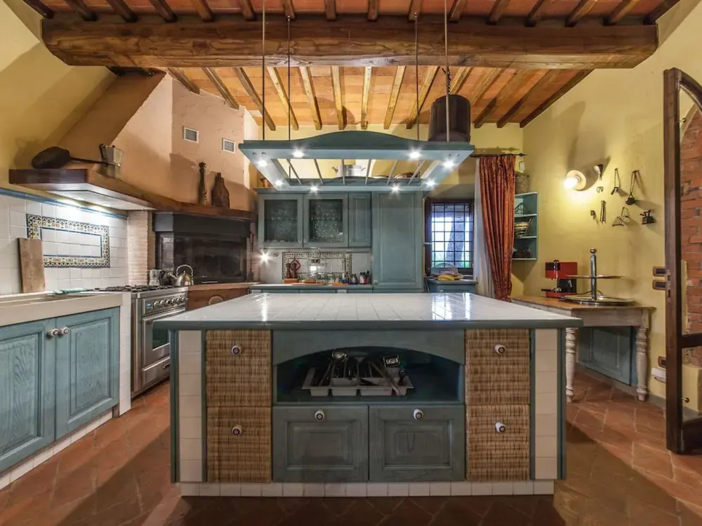 Comfortable Cottages in Loro Ciuffenna