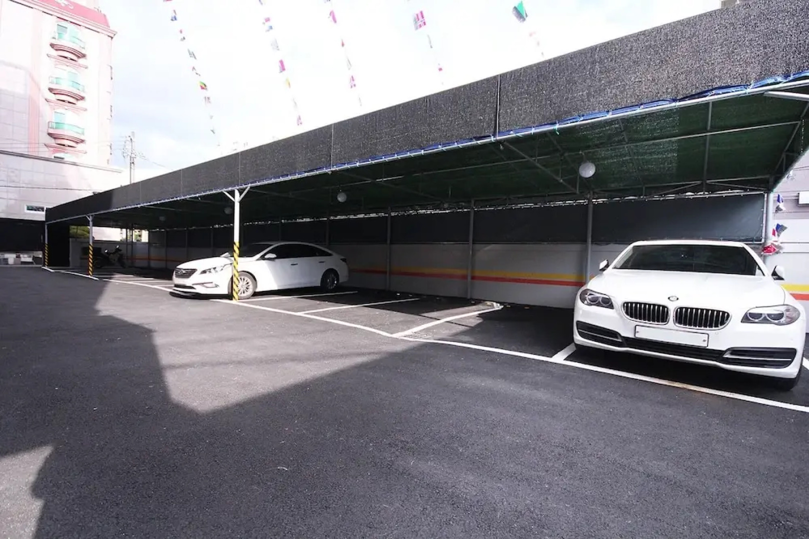 Yangsan Bukbudong Benz