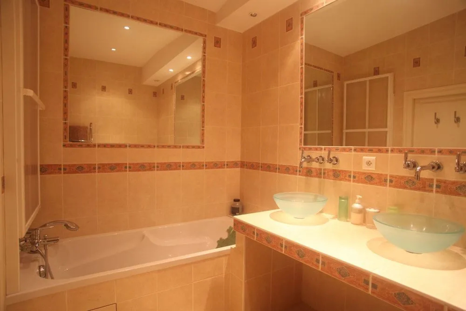 logis de la clef de bois