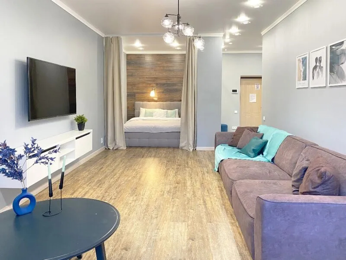 Two pillows on street Sverdlova, 60 (Business)