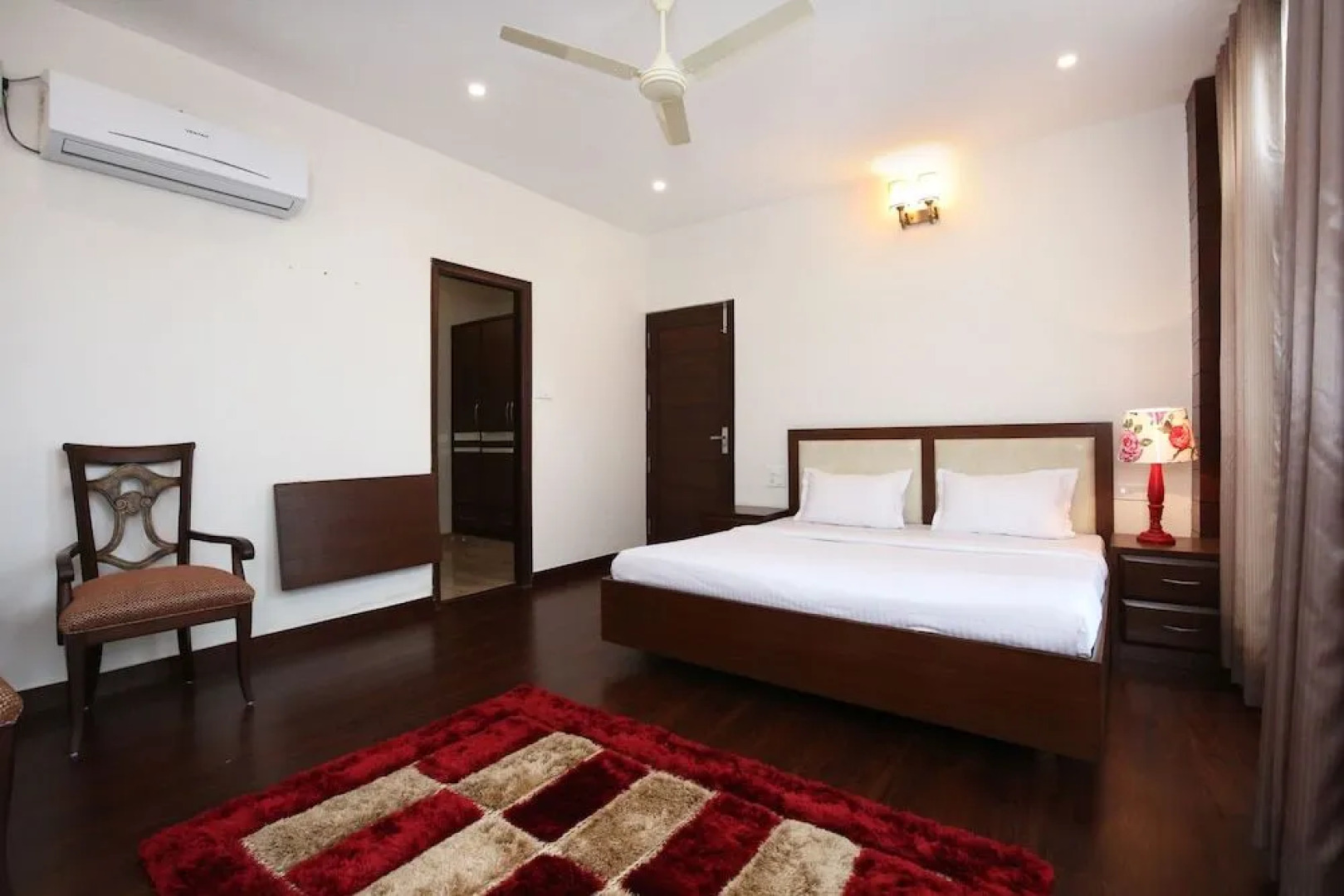 OYO 9308 Home Valley View 2 BHK Villa Near Kasauli