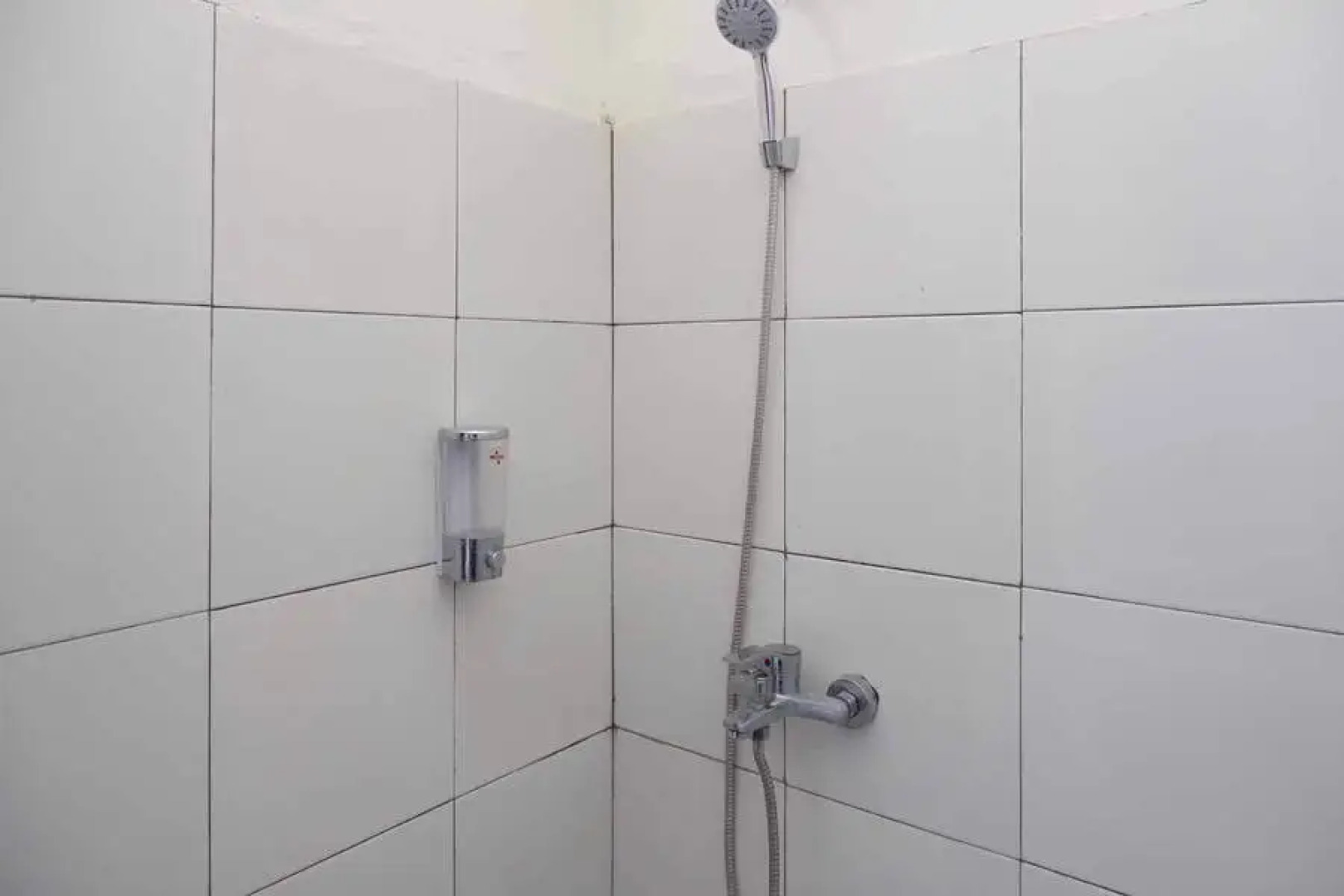 RedDoorz near RSUD Nganjuk