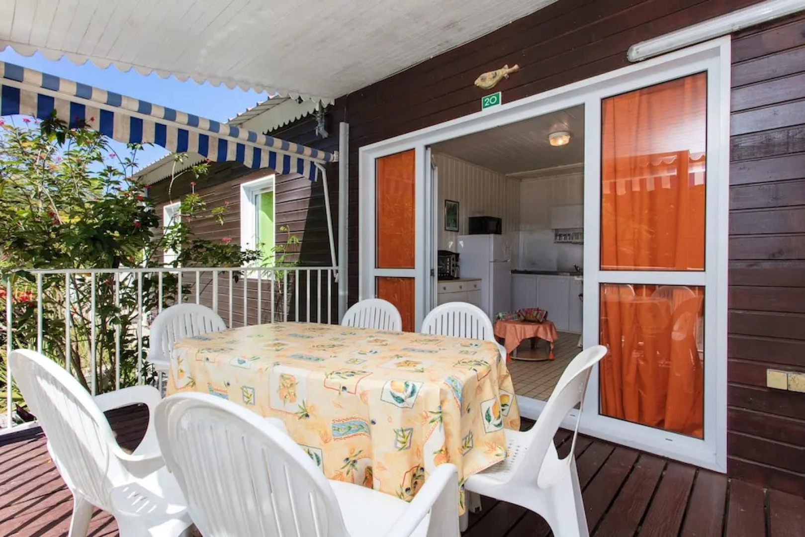 Bungalow With 2 Bedrooms in Bouillante, With Furnished Terrace and Wif