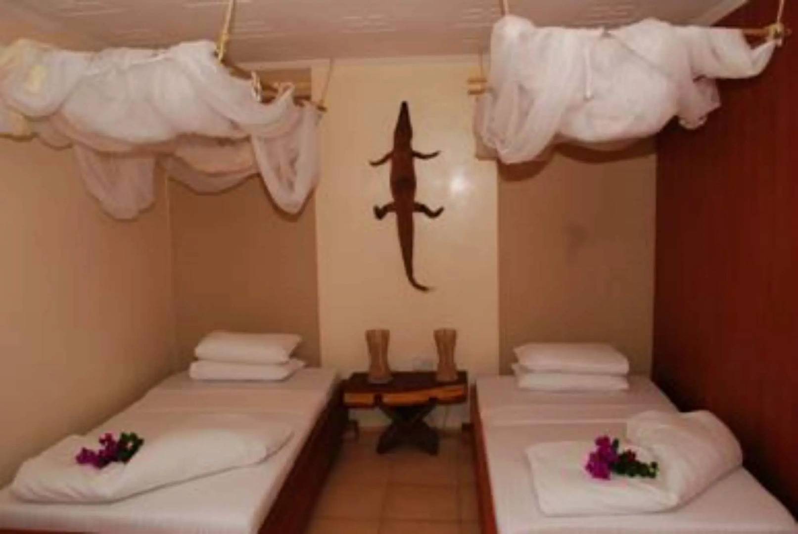 2 Friends Guest House