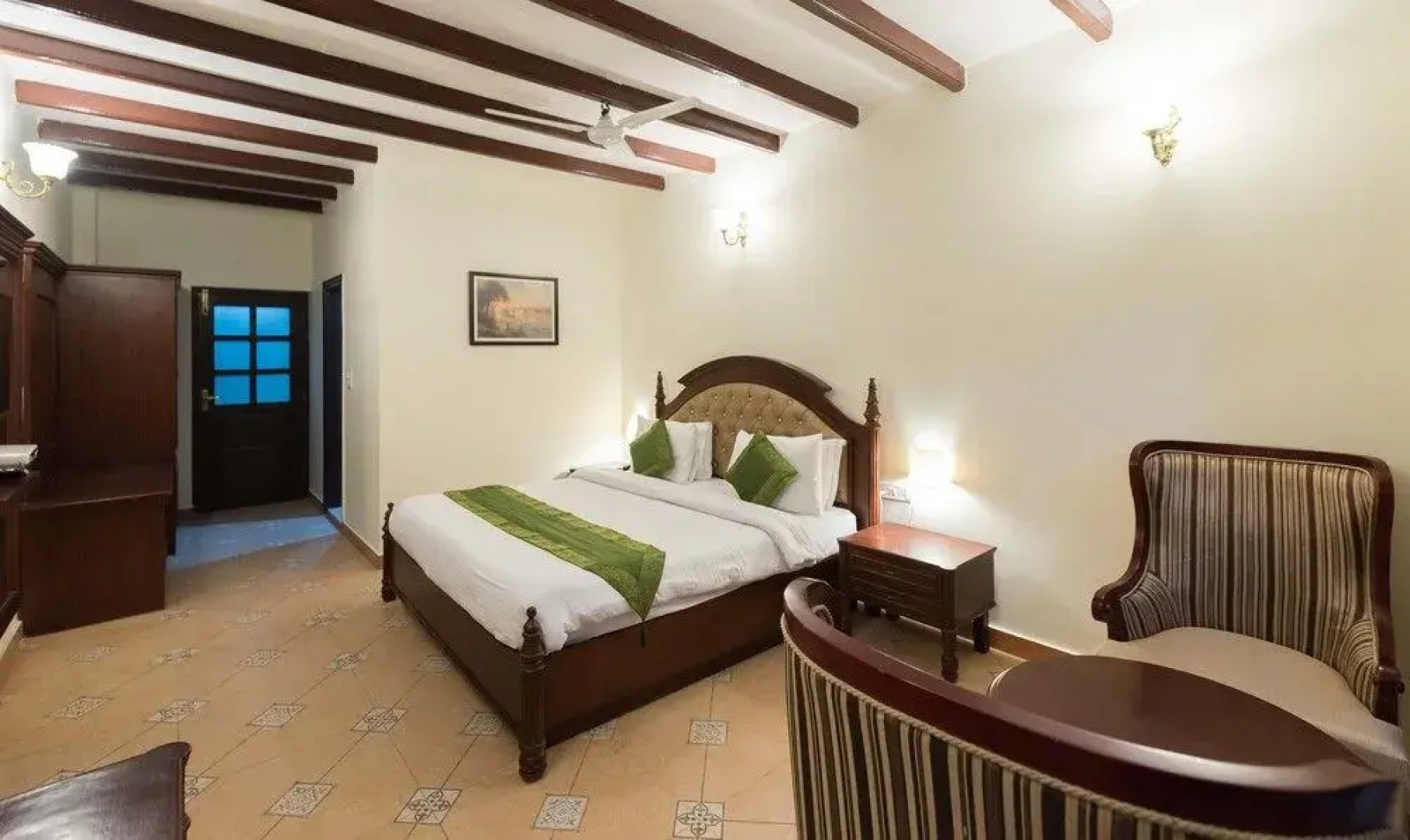 Treebo Trend Royal Mansion