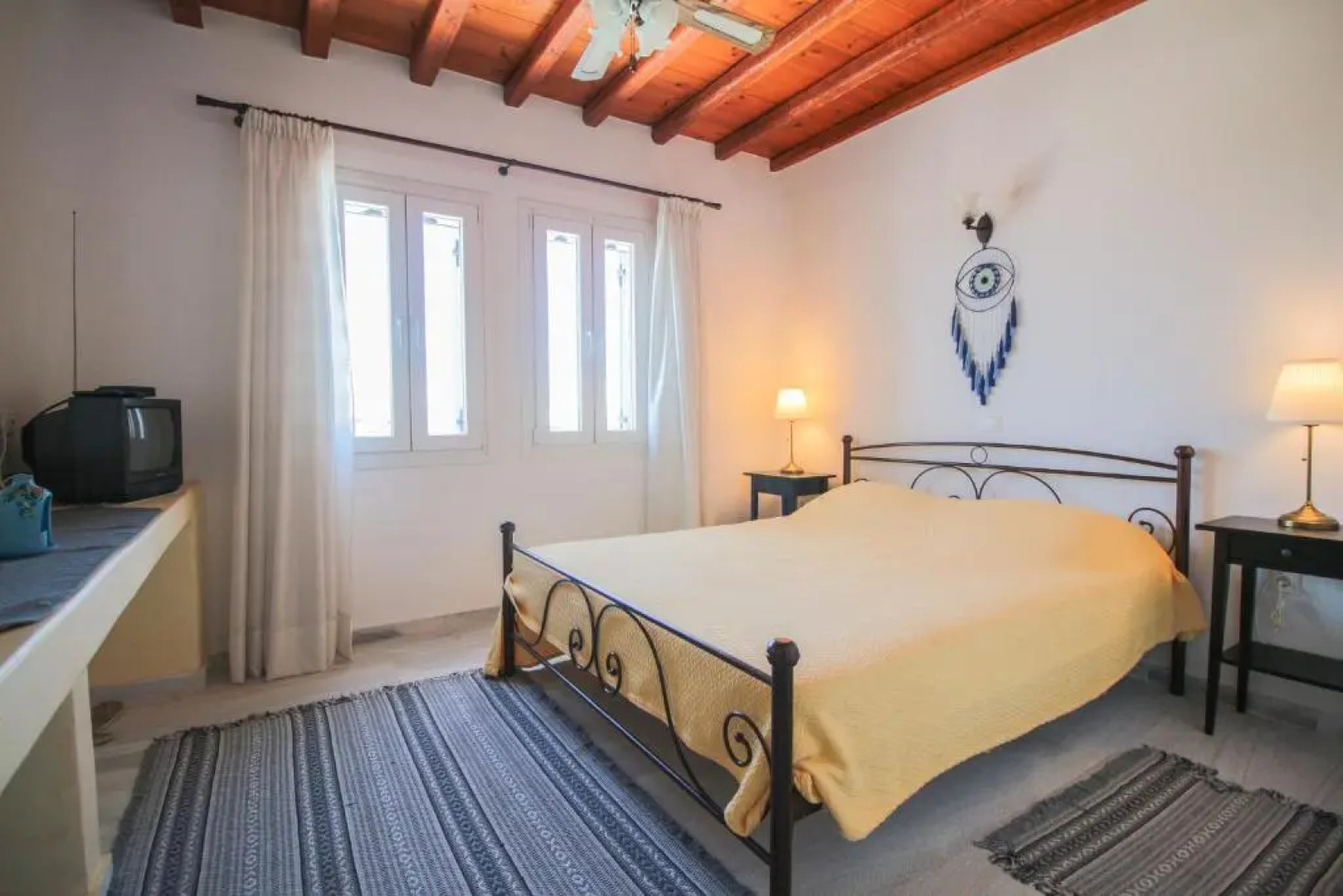 2BR Fully Equiped Cottage Home - Near the Beach