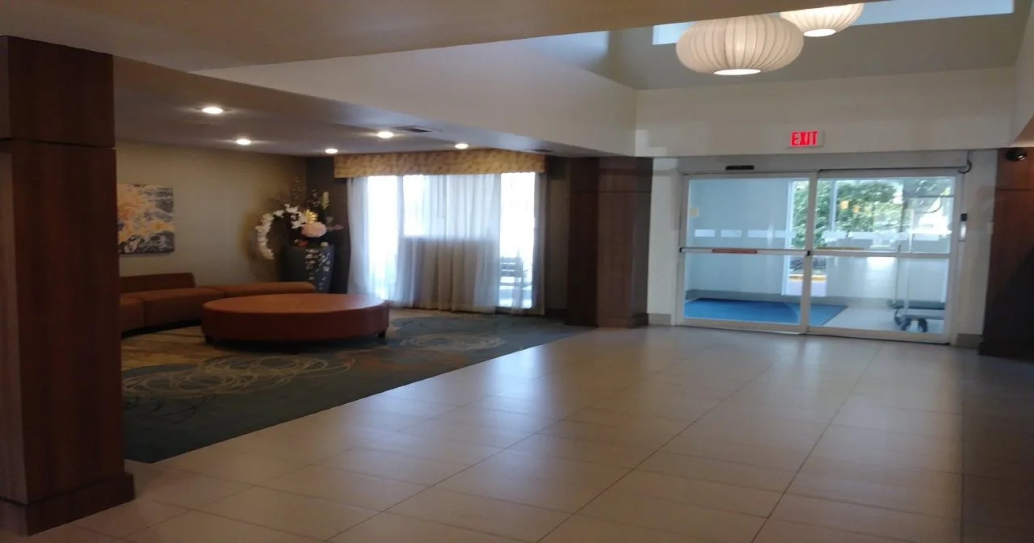 Holiday Inn Express & Suites Dallas Park Central Northeast by IHG