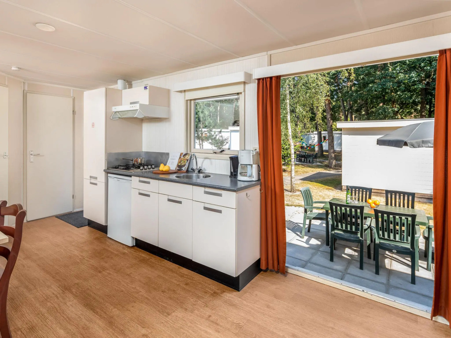 Comfortable chalet with microwave in natural surroundings