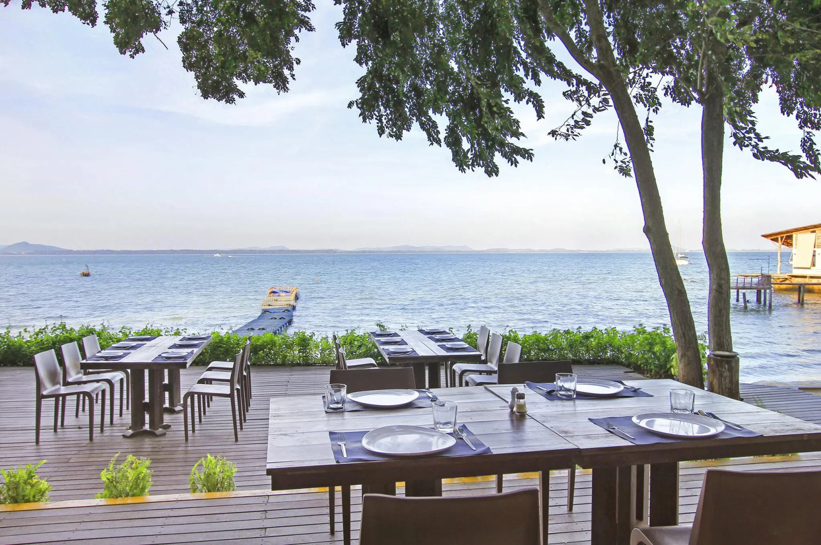 Samed Hideaway Resort