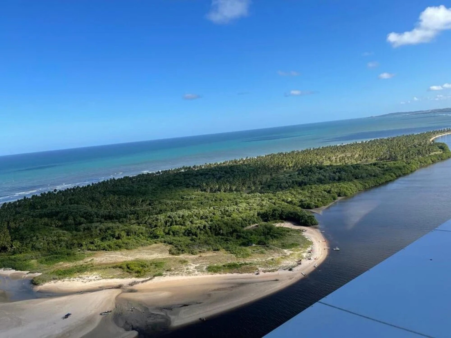 Luxury Brand New 1-bed Apartment in Jangada