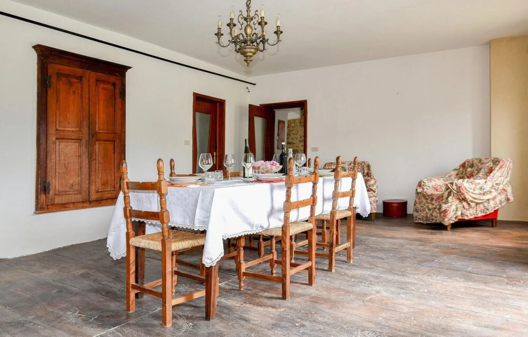 Nice Home in Nicciano With 5 Bedrooms, Wifi and Outdoor Swimming Pool
